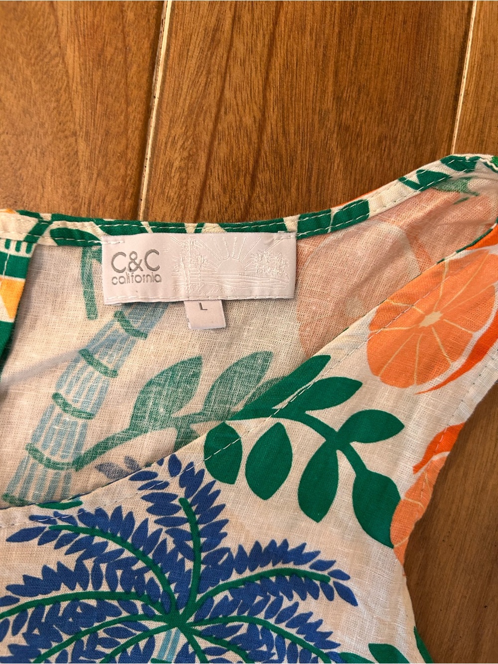 Tropical Orange Palm Two-Piece Set. C&C California. Large. - Picture 3 of 10